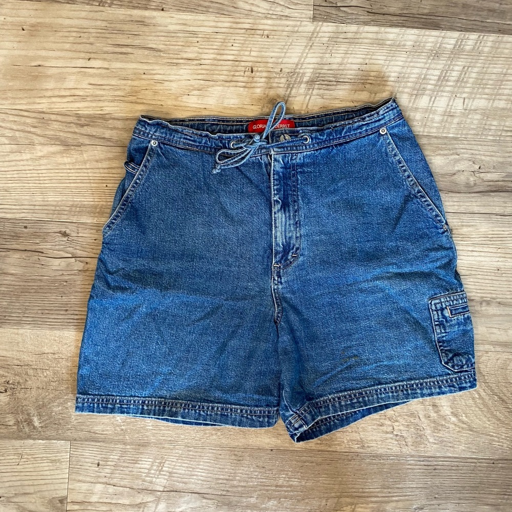Gloria Vanderbilt Tie Front Shorts